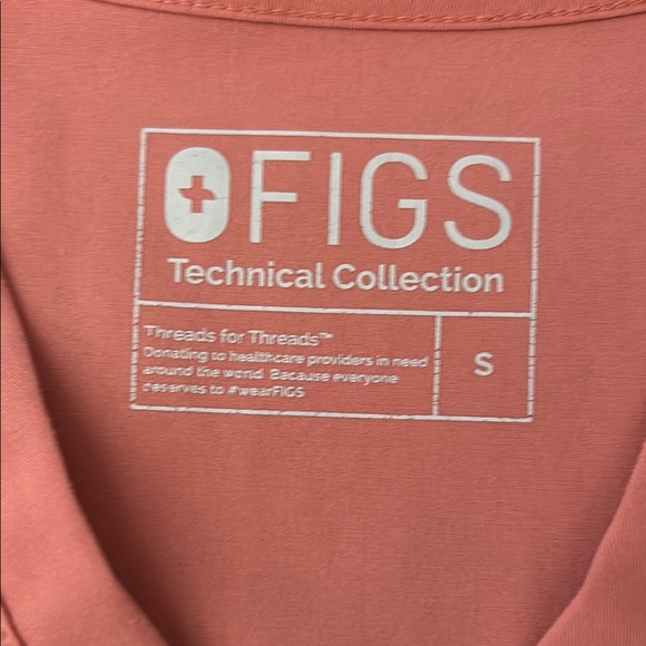 Figs Original Coral Caterina and Yola S/S Set - Picture 2 of 3